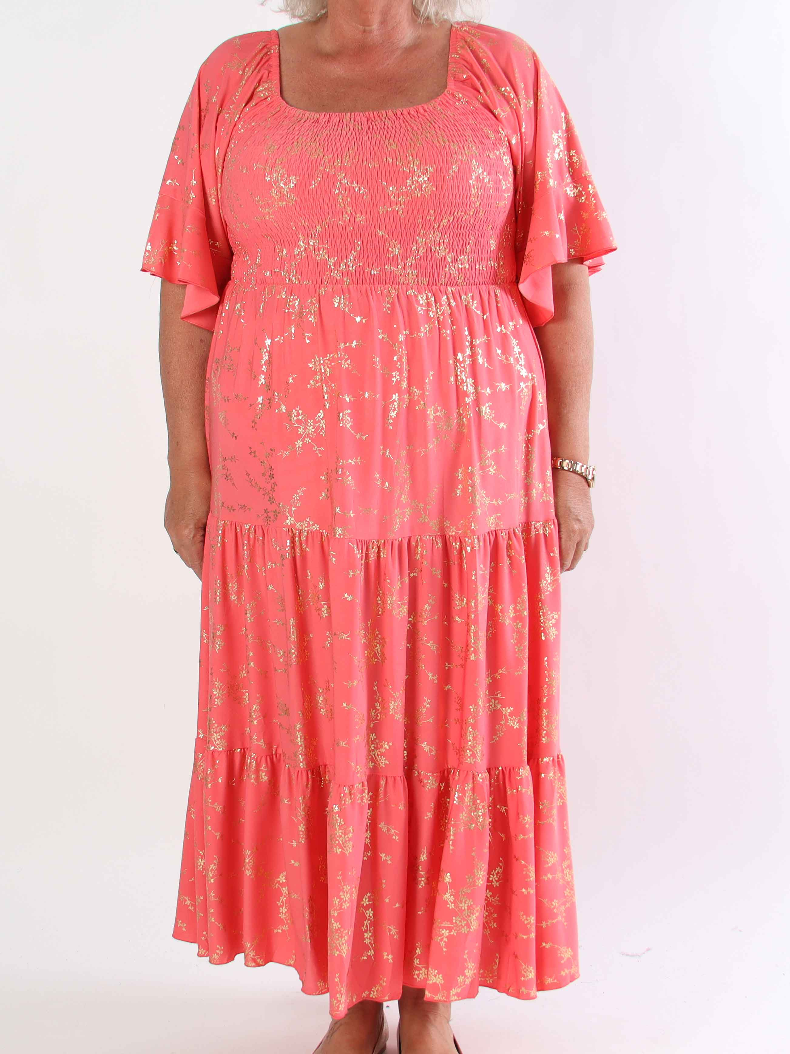 Elna Gold - Ensfarvet plus size kjole med smock og guld print